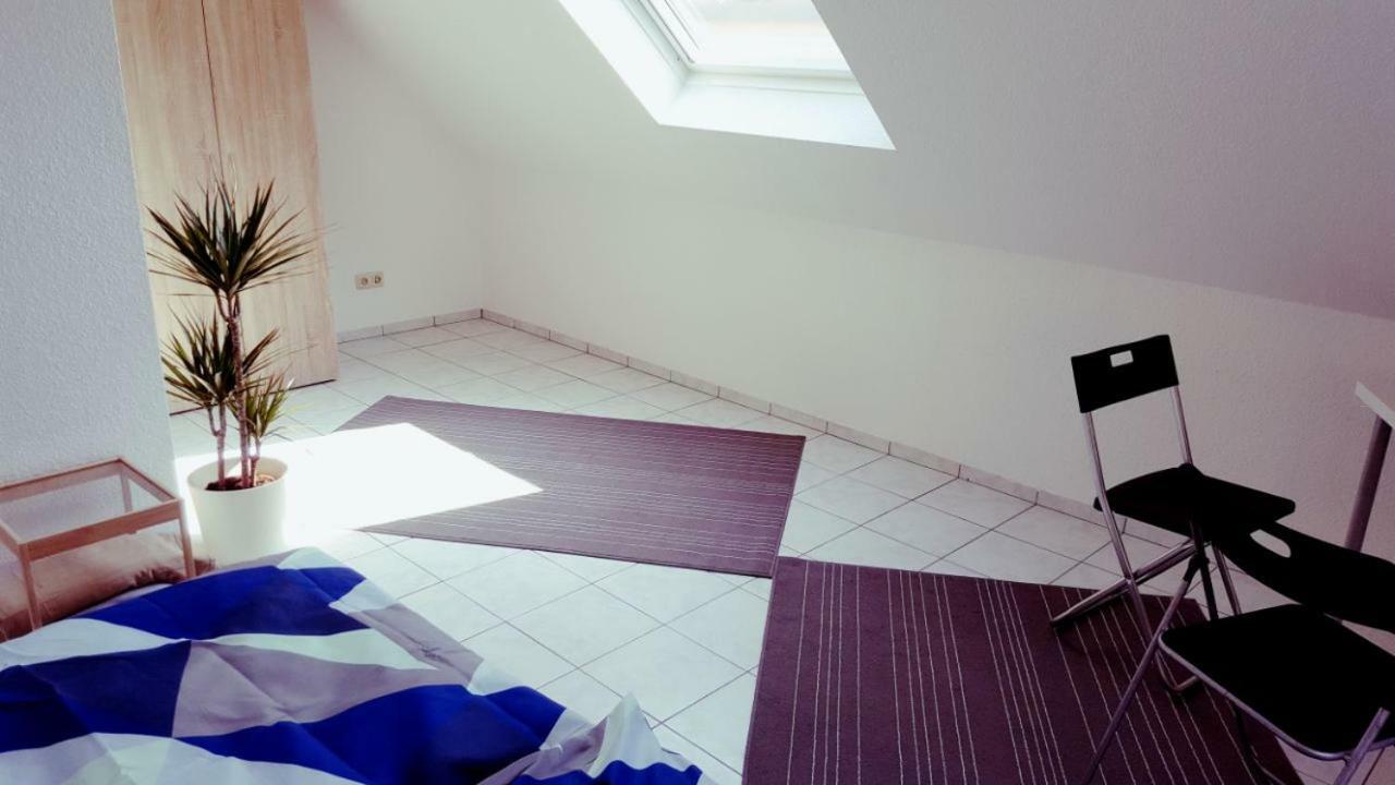 White House 'Privatzimmer' Mannheim Exteriér fotografie