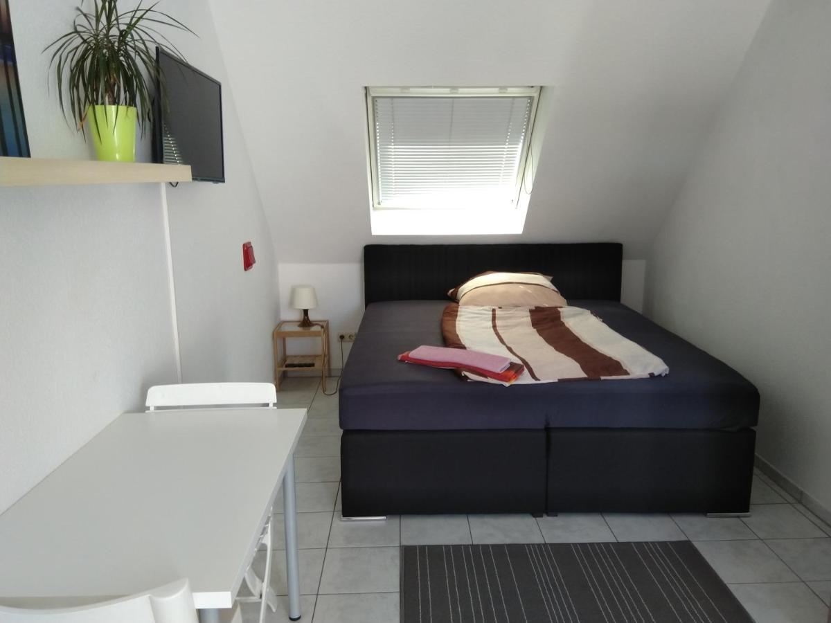 White House 'Privatzimmer' Mannheim Exteriér fotografie